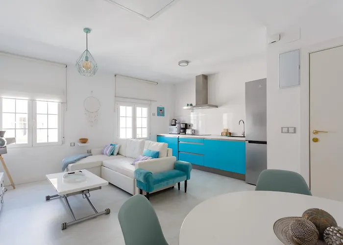 Caleta-Paradise Apartment By Cadiz4Rentals